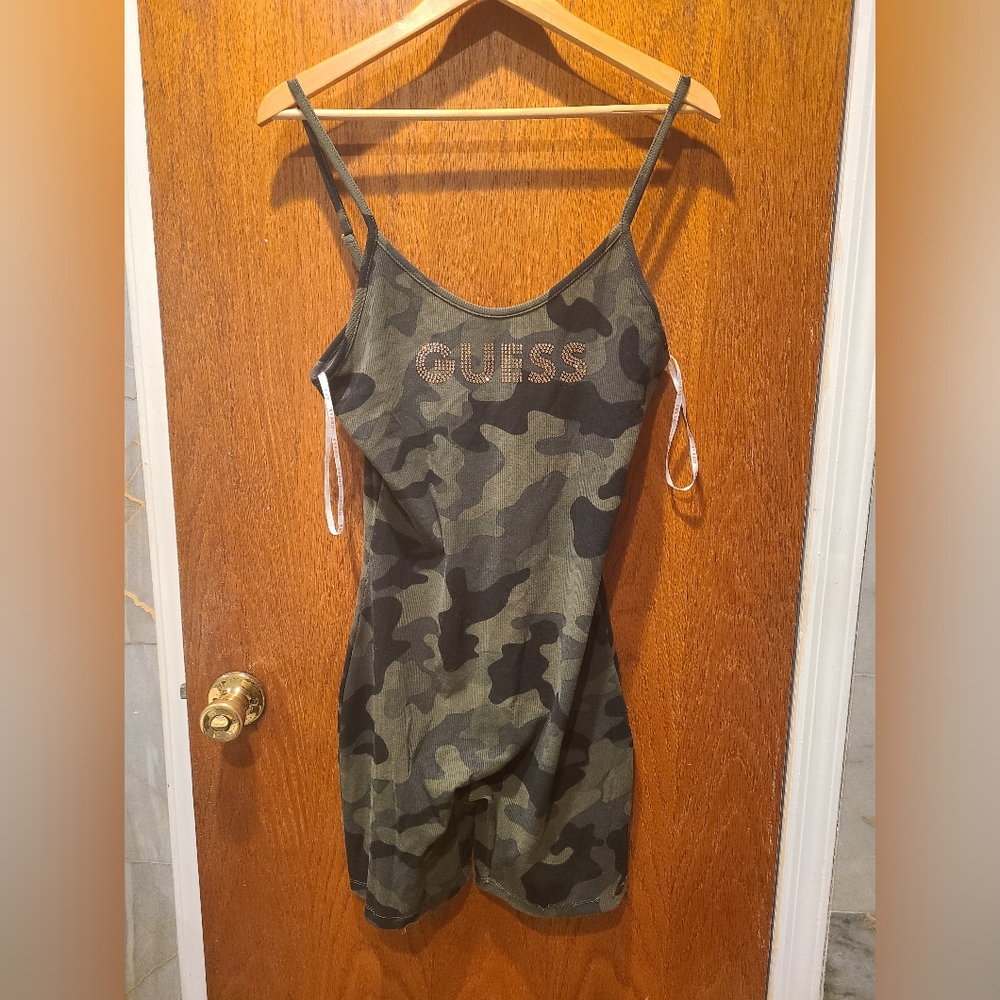 Guess Army Fatigue Xl romper - Picture 4 of 5